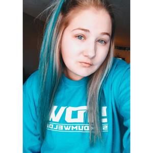 Meet your Posher, Hayley